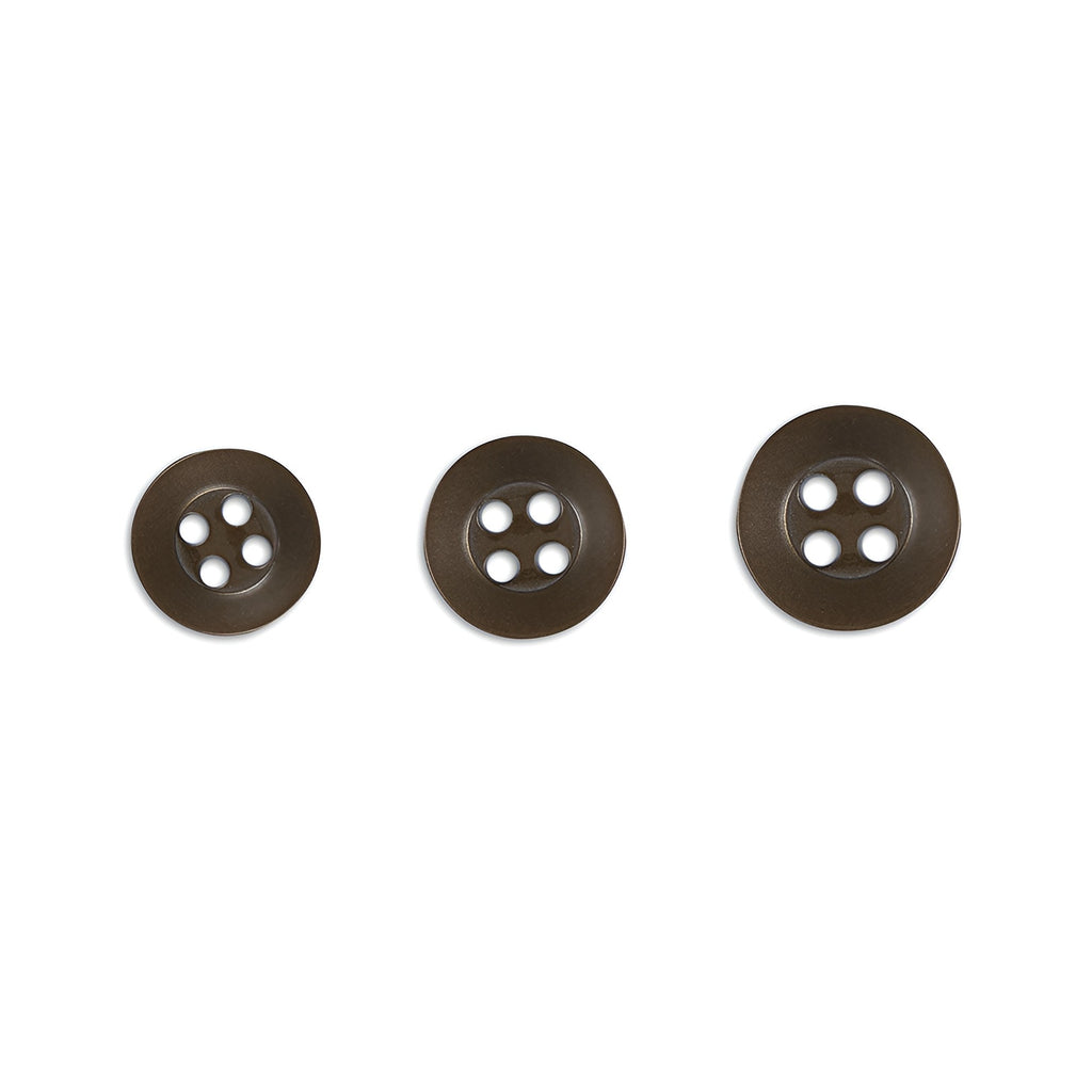 Three brown Replacement Shirt Buttons in varying sizes with a matte finish are arranged in a row on a white background—ideal for any tailor’s kit.